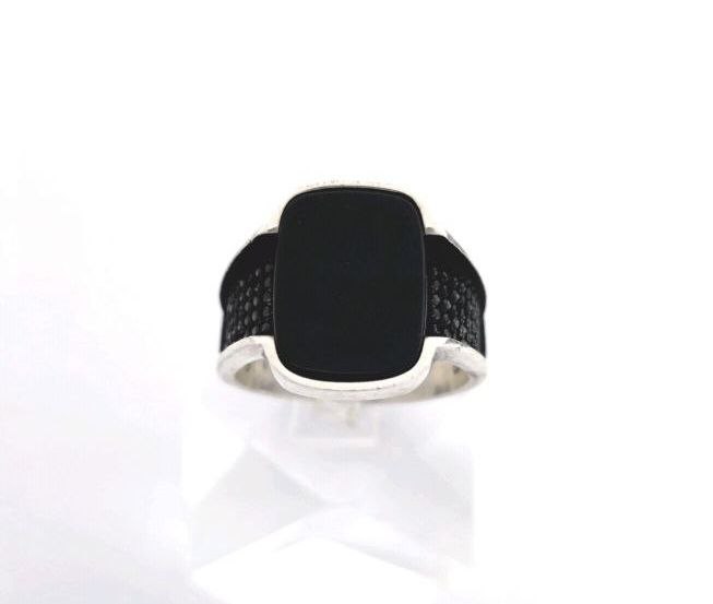 photo_2024-12-28_00-37-19 (2) انگشتر نقره مردانه مدل اونیکس AMT1021 17