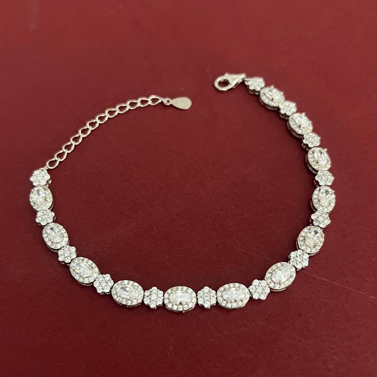 photo_11_2025-09-03_13-47-55 دستبند نقره جواهر سنگ بیضی و فلاور DT 1208 2