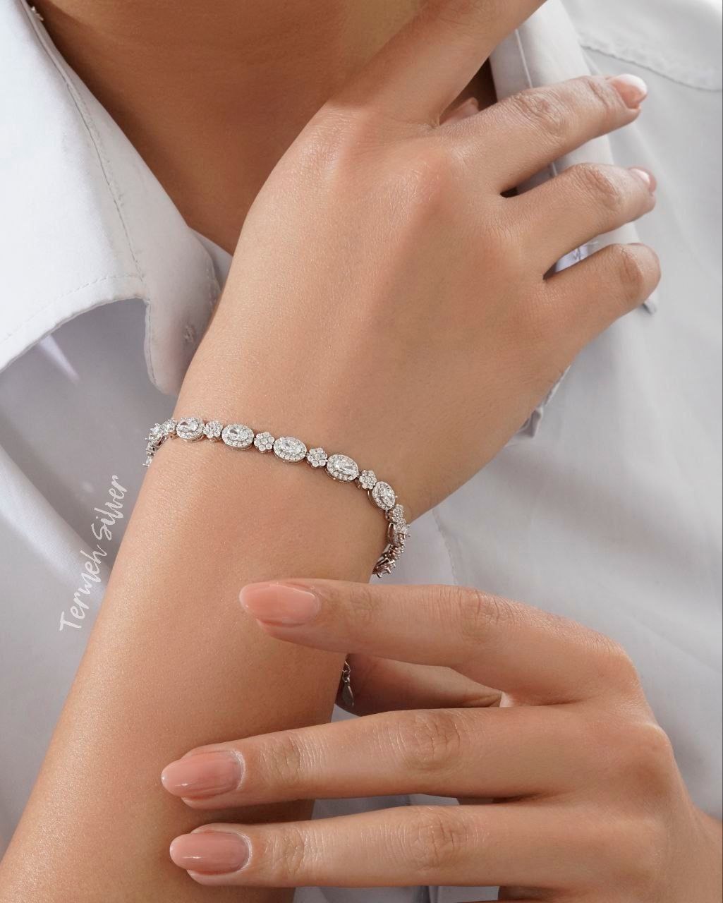 photo_44_2025-09-03_13-47-33 دستبند نقره جواهر سنگ بیضی و فلاور DT 1208 1