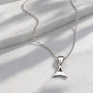 گردنبند نقره دم نهنگ بزرگ MT 1331